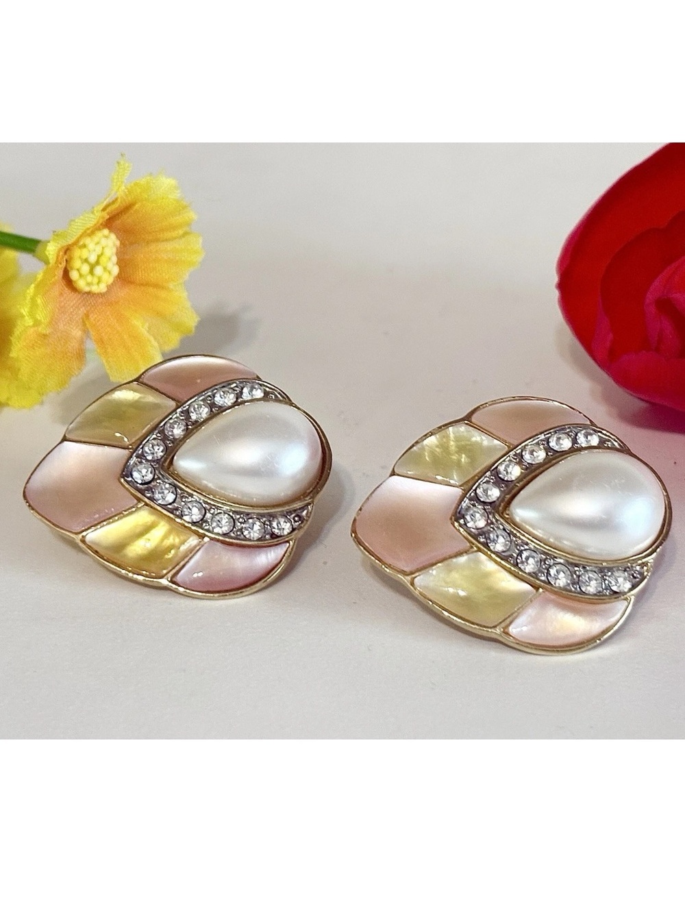 Vintage 1980s Butler Mother of Pearl Rhinestone Clip-on Earrings ~Pretty Jewelry